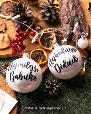 🎁 Pro ty, kteří mají vždycky napečeno a otevřené srdce. 🍪💛 Ozdoby, které zahřejí u srdce a rozzáří úsměv o Vánocích....